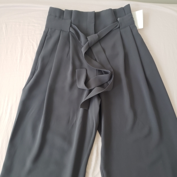 NWT H&M Crop Wide Leg Pants Dark Grey - Picture 4 of 16
